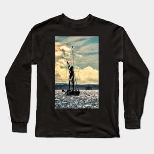 Sailing Barge Heading Into Portsmouth Long Sleeve T-Shirt